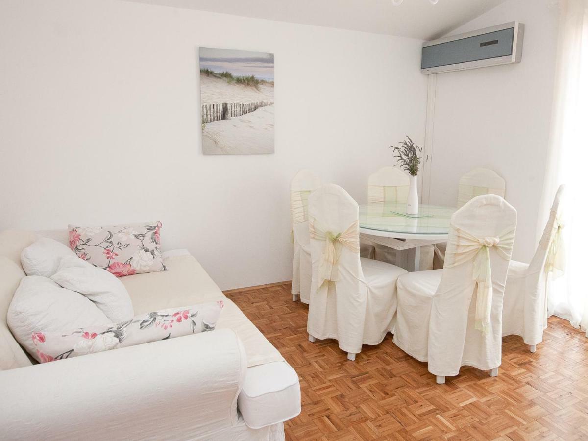 Apartments Marija Vir Zewnętrze zdjęcie